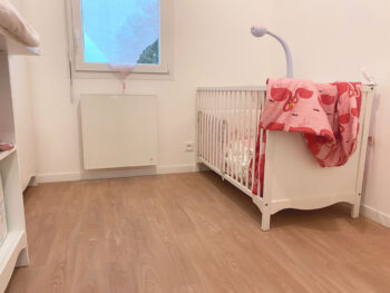 Systèmes de chauffage efficaces pour particuliers. Aquilohm fabricant français de chauffage à infrarouge lointain. Économie d'énergie, installation simplifiée, pas cher, confort utilisateur, chambre enfant.